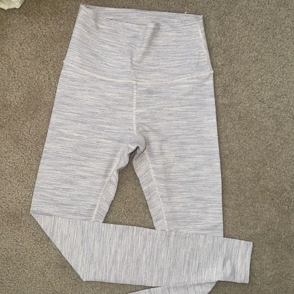 Lululemon leggings - Picture 1 of 2